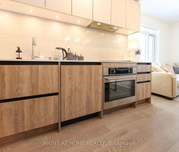 8 Beverley Glen #D433 - Photo 6