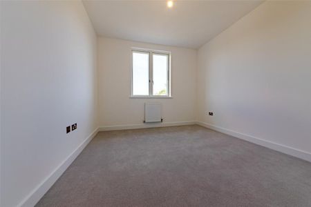 5 bedroom townhouse to rent - Photo 3