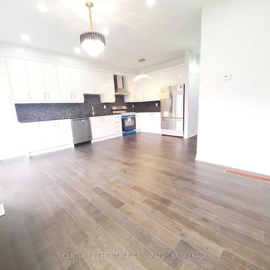 For Lease - 87 Pearcey Crescent, Barrie, Ontario - Photo 1