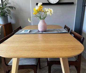 2 Bed Flat, Swan Road, SE16 - Photo 5