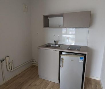 Location Appartement 2 pièces 43m² ROUEN 76100 - Photo 5