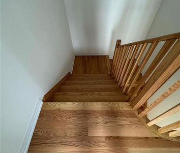 19 LEMON Avenue, Niagara Falls, Ontario, L0S1K0 - Photo 1