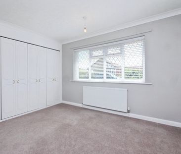 Woodleigh Close, Strensall, YORK - Photo 3
