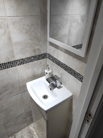 Room in a Shared House, Cowley Road, IG1 - Photo 3