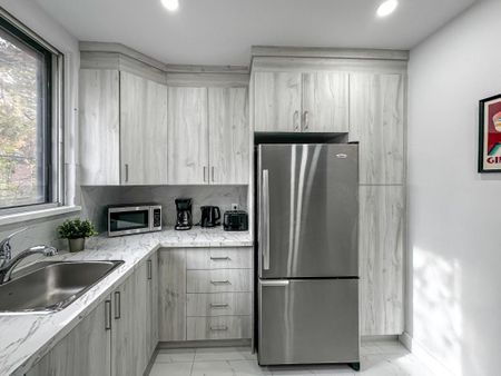 Unit 206: Entire unit - Photo 2