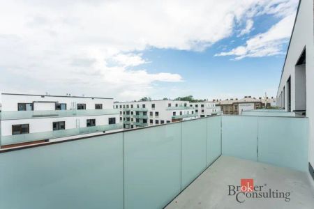 Pronájem bytu 2+kk 47 m - Fotografie 4