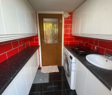 2 bedroom house share to rent - Photo 4