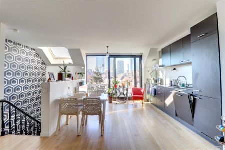 Penthouse - for rent - Photo 5