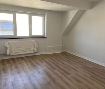 Instapklare woning met 3 slpks en grote tuin in Schulen. - Photo 1