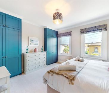 4 bedroom terraced house to rent - Photo 6