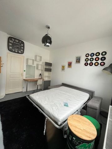 SUPERBE STUDIO EN CENTRE VILLE - Photo 4