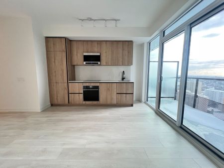 For Lease - 117 Broadway Avenue Unit# 2512, Toronto, Ontario - Photo 4