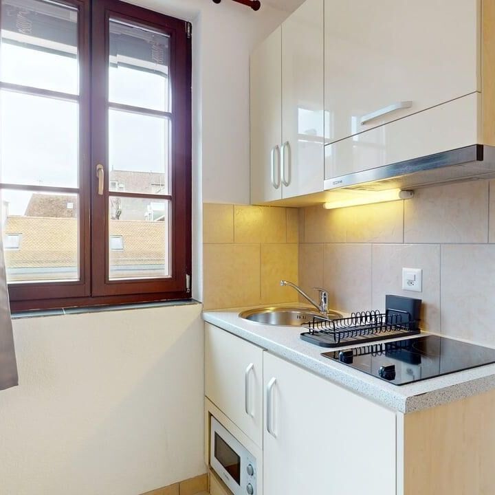 Opening offer – Fully furnished studio in the heart of Vevey – Rue de l’Hôtel de Ville 21 - Foto 1