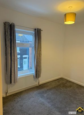 2 bed Terraced in Silkstone Street St Helens, St Helens, WA10 4PB - Photo 1