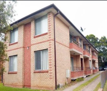 “Modern 2 Bedder Close To All” - Photo 1