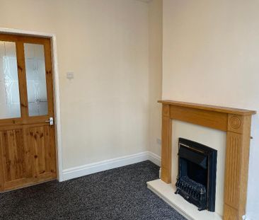 2 Bedroom End Terraced House To Rent - Photo 1