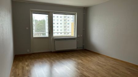 Karlavagnsgatan 1 - Foto 3