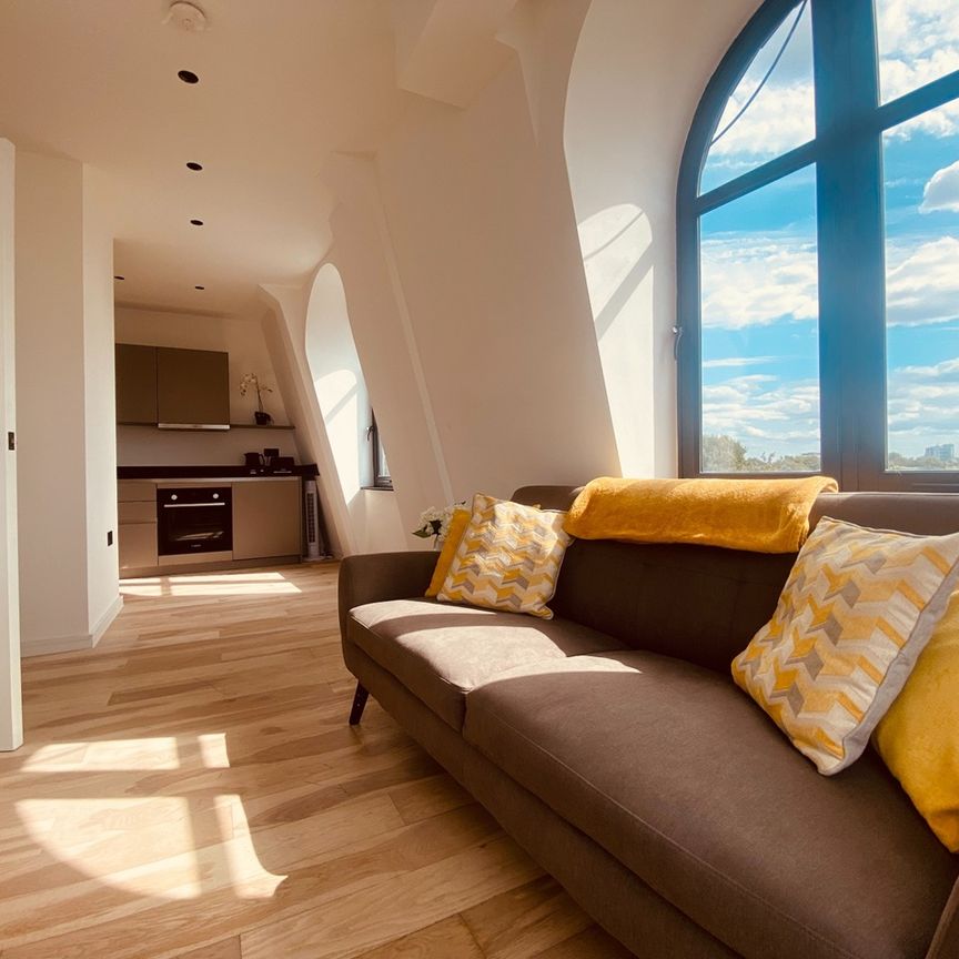 1 Bed Flat, Forest Road, E8 - Photo 1