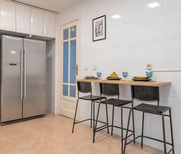 Calle de Fernández de los Ríos, Madrid, Community of Madrid 28015 - Photo 1