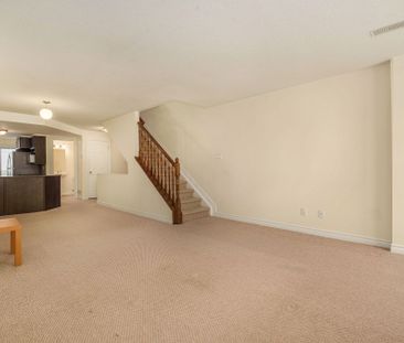 For Lease - 618 Chapman Mills Drive Unit# B, Barrhaven, Ontario - Photo 2