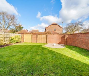 4 Bedroom House - Conference Drive, Locks Heath - Photo 5