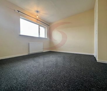 Cotswold Green, LE4, Leicester - Photo 3