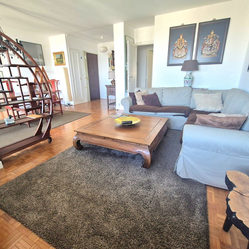 Location Appartement 3 pièces 109m² MARSEILLE 9ème - Photo 1