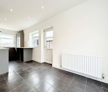 2 bedroom semi-detached house to rent - Photo 1