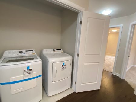 For Lease - 213 Invention Boulevard, Kanata, Ontario - Photo 5