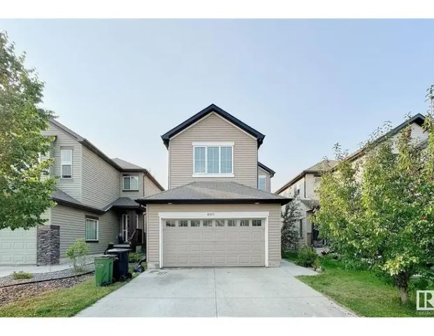 Home for Rent in Walker Lakes Ellerslie Fully Finished Basement | 6111-11 Avenue SW, Edmonton - Photo 1