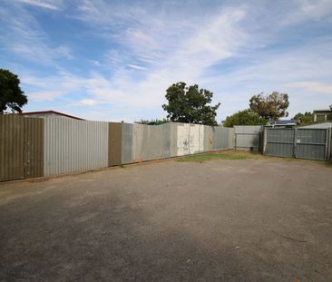 517 Argent Street, 2880, Broken Hill Nsw - Photo 2