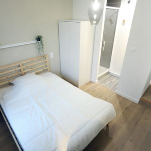 PIERRE LOTI Roommate 3 Bedrooms at Brest - Photo 2