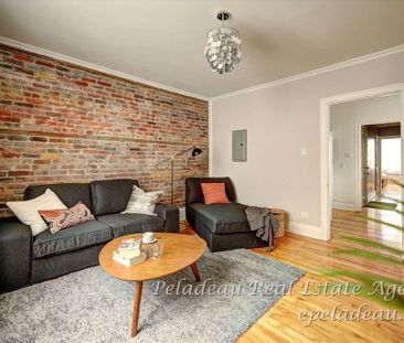 18 Rue Monseigneur-De Laval #2 - Photo 2