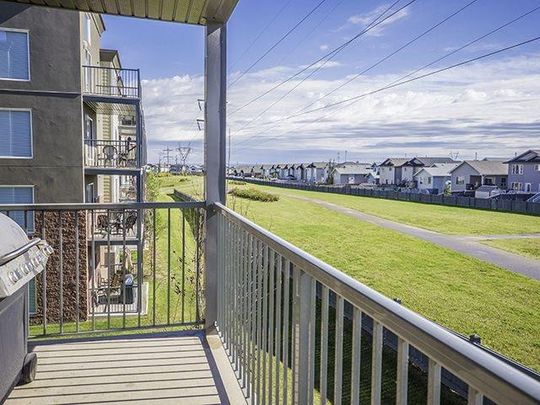 Hollick Kenyon Apartments - Photo 1