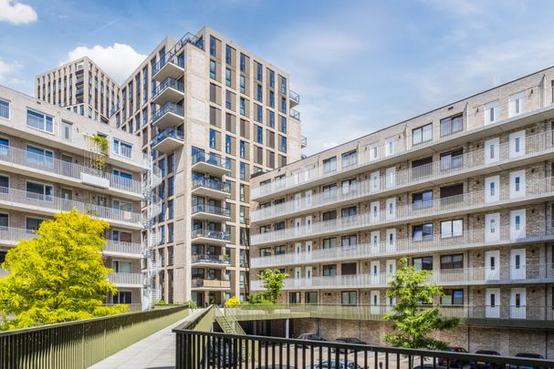 Te huur: Waalbandijk 341 - Foto 1