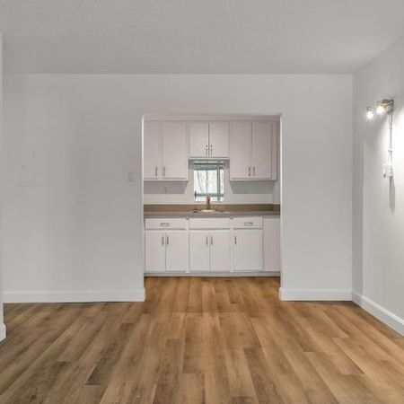 1 CH - 1 SDB - Québec - $1,049 /mo - Photo 3