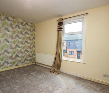 3 bedroom House To Let - Photo 4