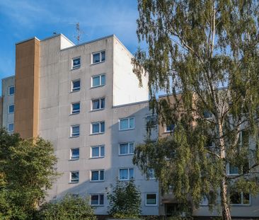 Möbliert u. bezugsfertig – Ihr Zuhause mit Loggia und Grünblick - Photo 1