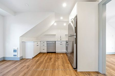 For Lease - 622 Simcoe Street Unit# 3rd Flr, Oshawa, Ontario - Photo 4