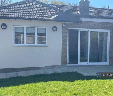 3 bedroom bungalow to rent - Photo 6