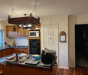 Langwarrin - Photo 5