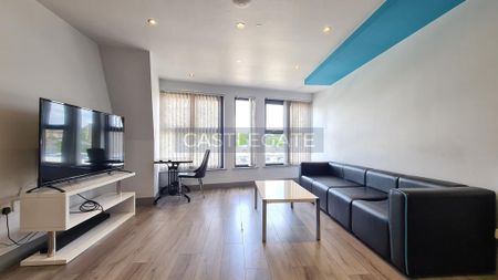 3 bedroom flat share to rent - Photo 2