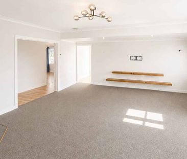 Allenton - 3 Bedroom - Photo 1