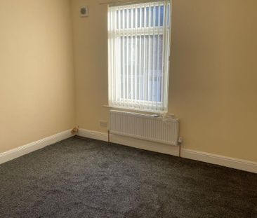 United Kingdom, Magdalen Street, TS3 6DX, Middlesbrough - Photo 3