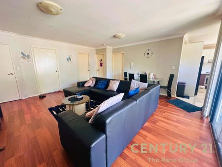 Modern Apartment in Prime Blacktown Location – Spacious & Stylish Living! - Photo 4