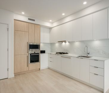 537 Cottonwood Ave (20th Floor), Coquitlam - Photo 2
