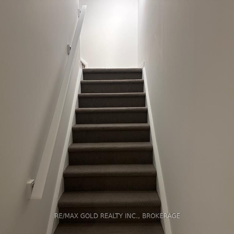 For Lease - 195 West Oak Trail, Kitchener, Ontario - Photo 1