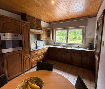 Woning in centrum Poperinge met grote tuin - Photo 2