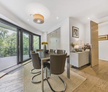 3 bedroom flat to rent - Photo 2