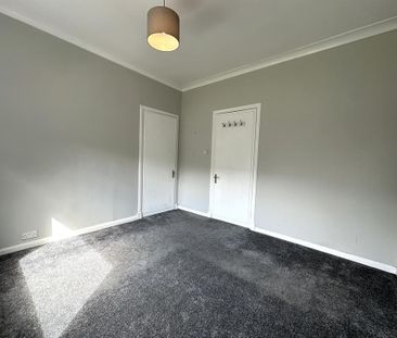 2 bedroom semi-detached house to rent - Photo 4